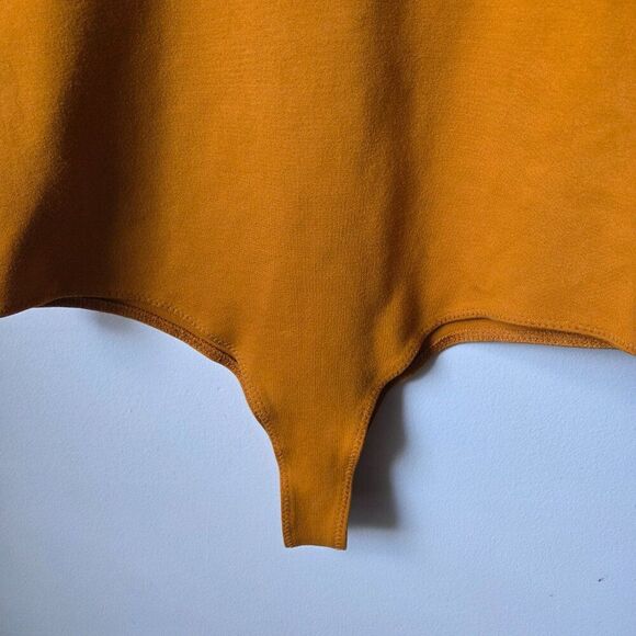 LIKE NEW SHINESTAR SCOOP NECK MUSTARD TANK BODYSUIT SIZE M - Picture 10 of 14